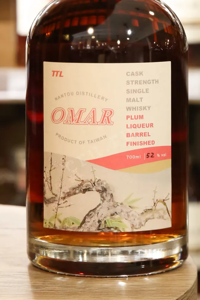 В магазине Крю Профи Omar Cask Strength Single Malt Plum Liqueur Barrel Finish in gift box 0.7 л