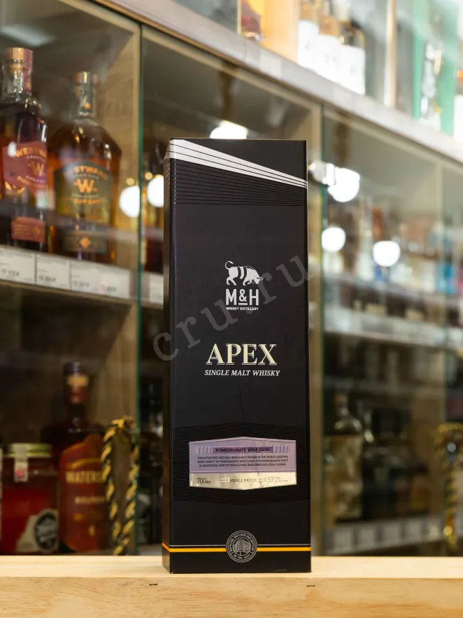 В магазине Крю Профи M & H Apex Pomegranate Wine Cask gift box 0.7 л