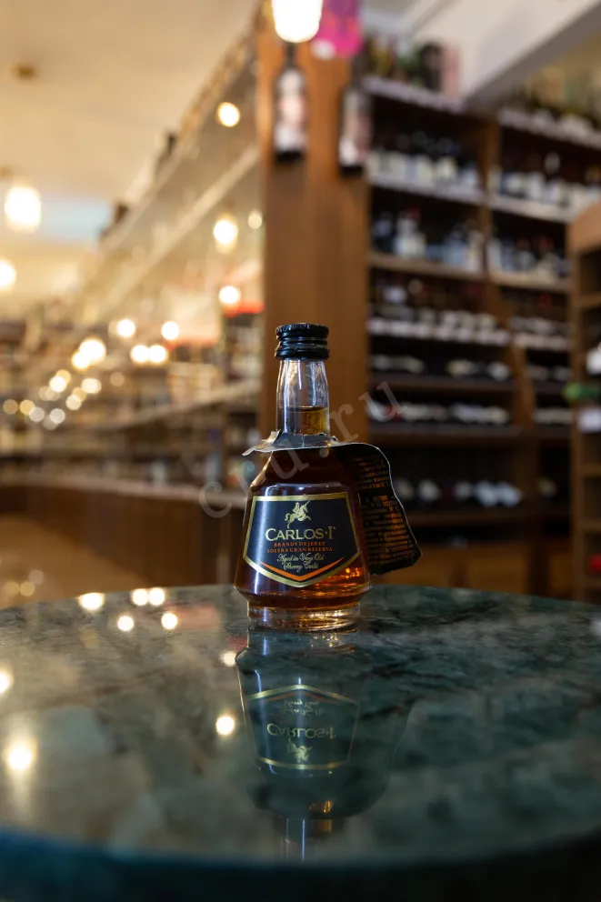 В магазине Крю Профи Carlos I Solera Gran Reserva 0.05 л