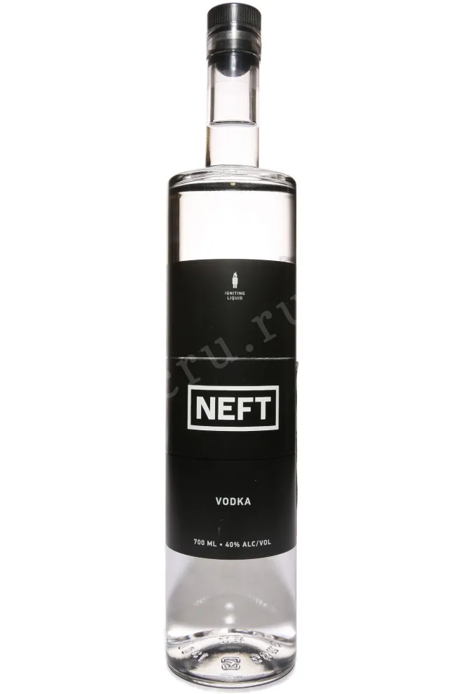 Водка Нефть чёрная  0.7 л