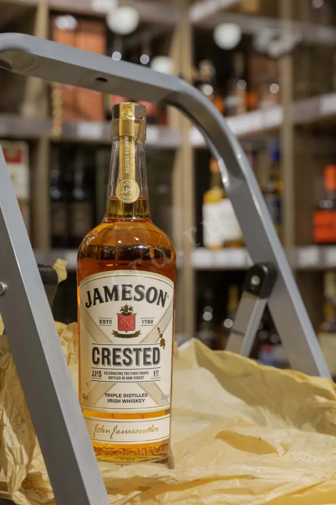 В магазине Крю Профи Jameson Crested X 0.7 л