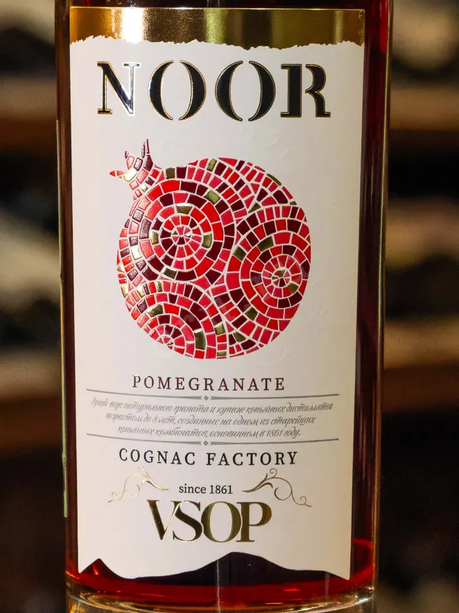 В магазине Крю Профи Noor VSOP Pomegranate 0.5 л