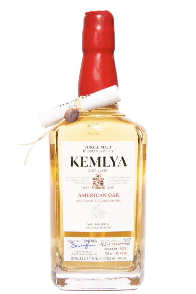 Бутылка Kemlya Single Malt American Oak in wooden box 0.7 л
