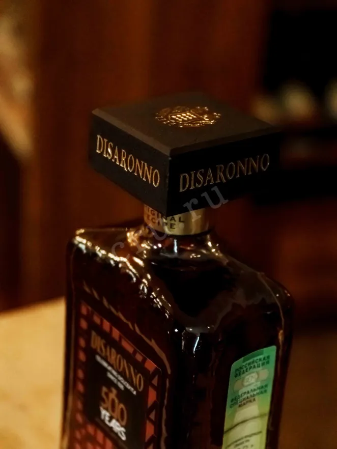 Пробка Disaronno Original 500 Years Anniversary Edition 0.7 л
