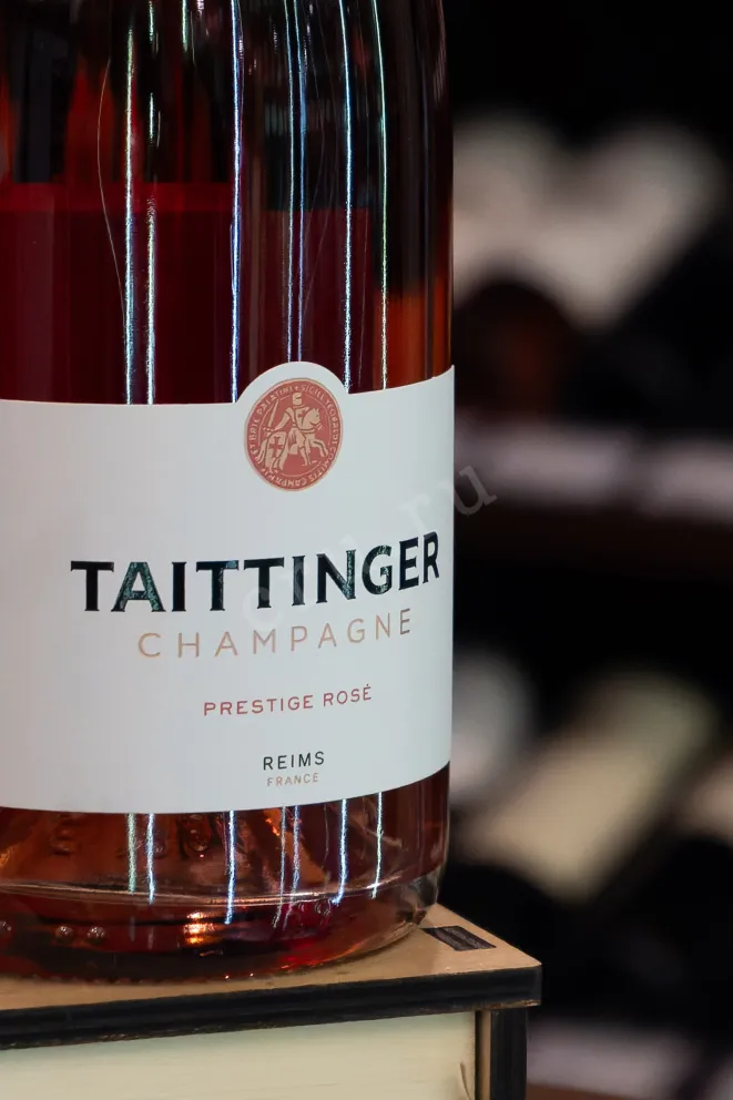 В магазине Крю Профи Taittinger Prestige Rose Brut in gift box 2022 0.75 л