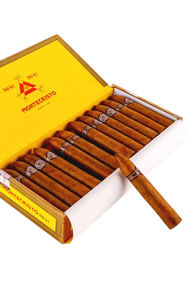 Коробка с сигарами Montecristo Petit №2