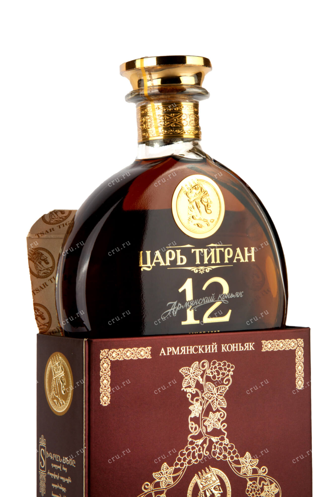 В подарочной коробке Tsar Tigran 12 years 0.5 л