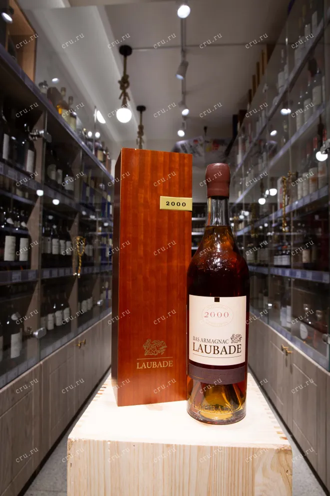 В магазине Крю Профи Chateau de Laubade 2000 0.7 л