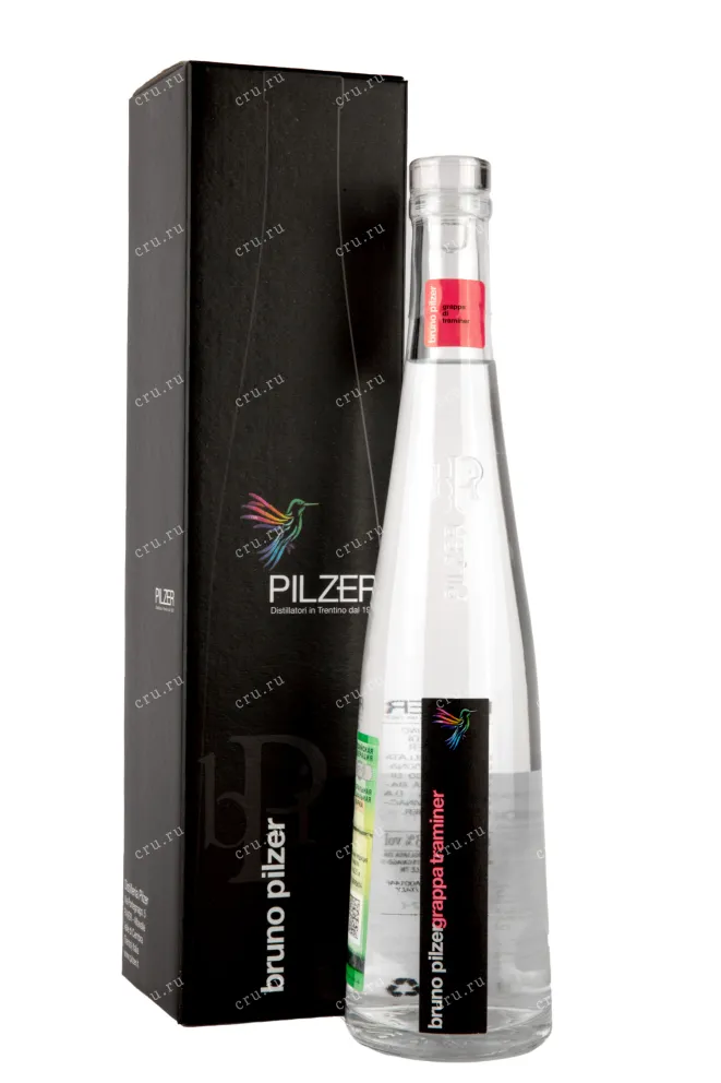 Граппа Pilzer Traminer in gift box  0.5 л