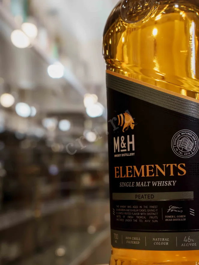 В магазине Крю Профи M&H Elements Peated 0.7 л