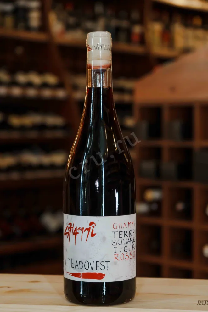 В магазине Крю Профи Viteadovest Chammi Terre Siciliane Rosso 2020 0.75 л