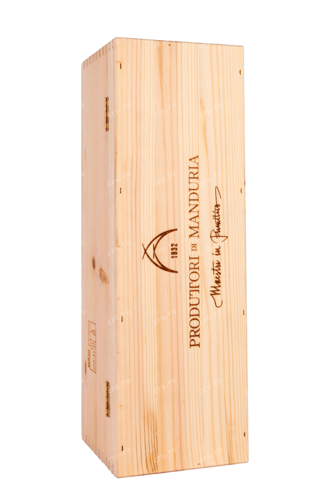 Деревянная коробка Lirica Primitivo di Manduria wiht gift box 2020 1.5 л
