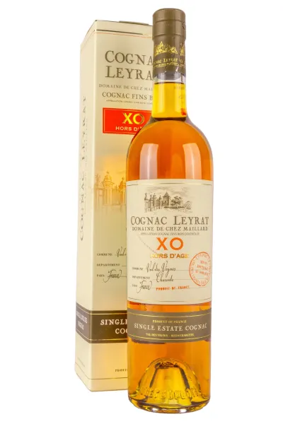 Коньяк Leyrat XO Hors d Age gift box  0.7 л