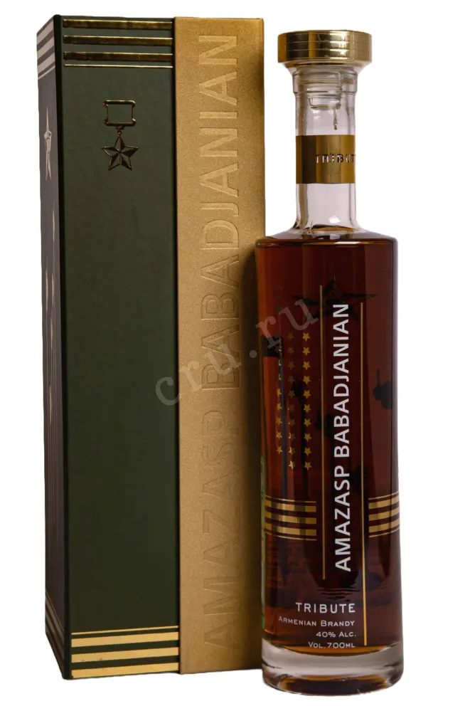 Коньяк Маршал А.Х. Бабаджанян Коллекционный в подарочной упаковке 2005 0.7 л