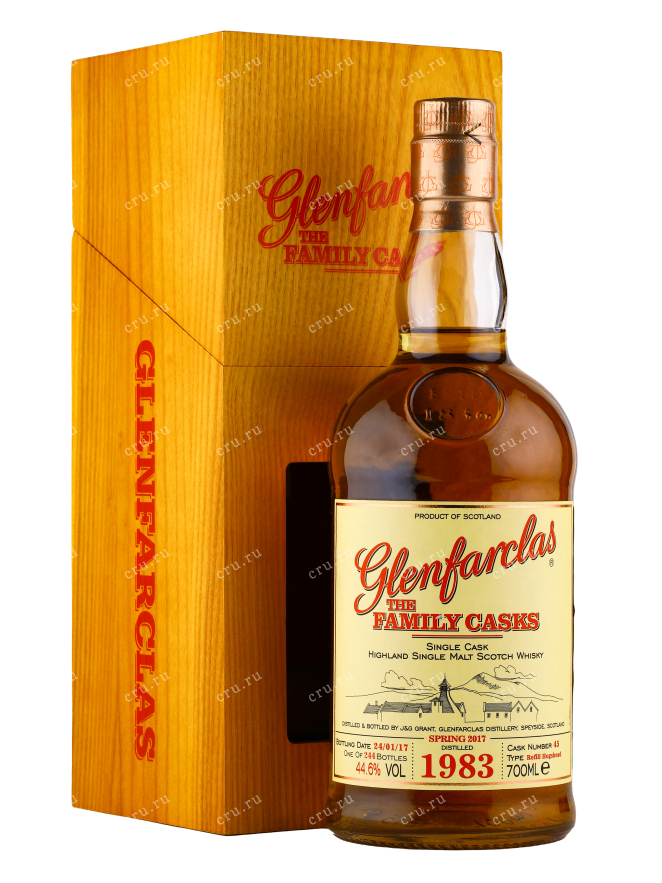 Виски Glenfarclas Family Cask 1983 0.7 л