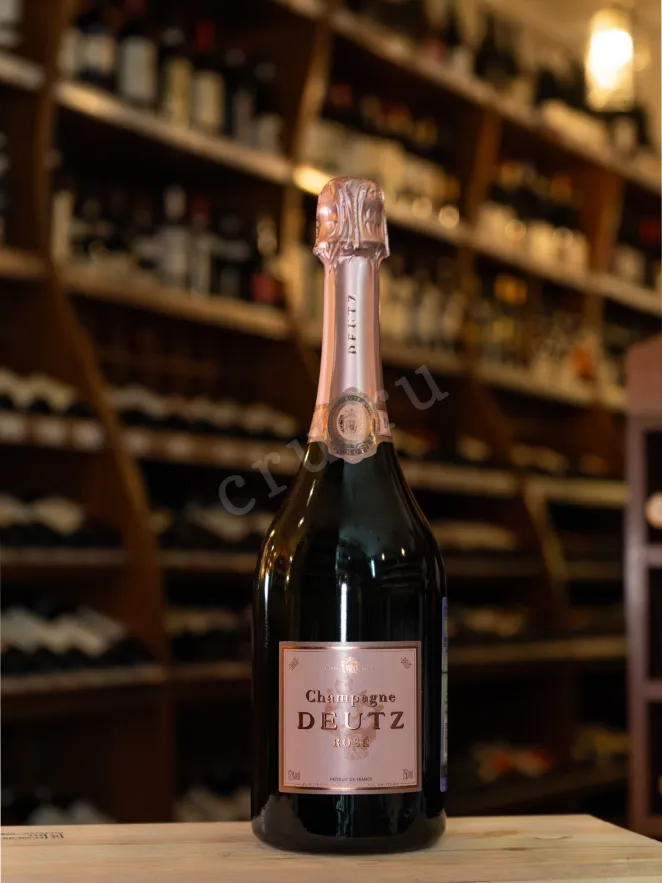 В магазине Крю Профи Deutz Rose in gift box 2020 0.75 л