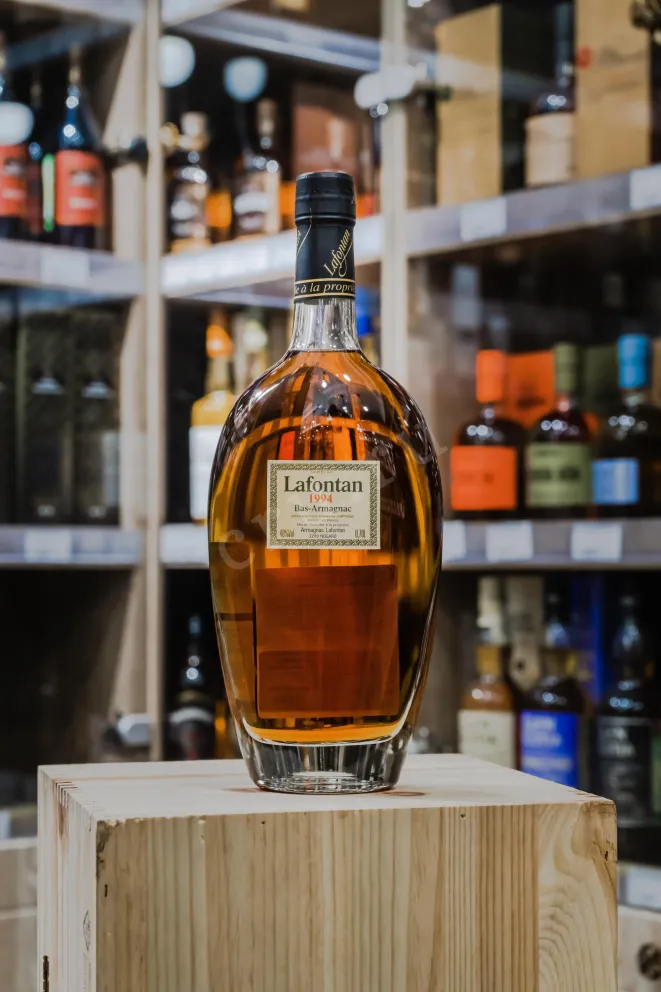 В магазине Крю Профи Lafontan 1994 0.7 л