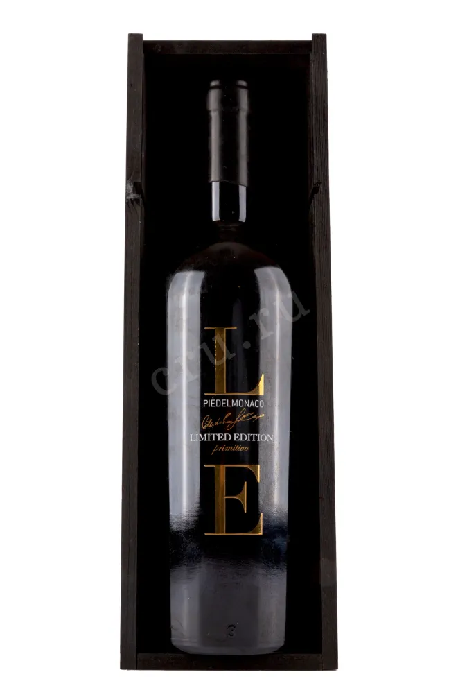 В деревянной коробке Tagaro Pie del Monaco Primitivo Limited Edition woodeb box 2018 0.75 л