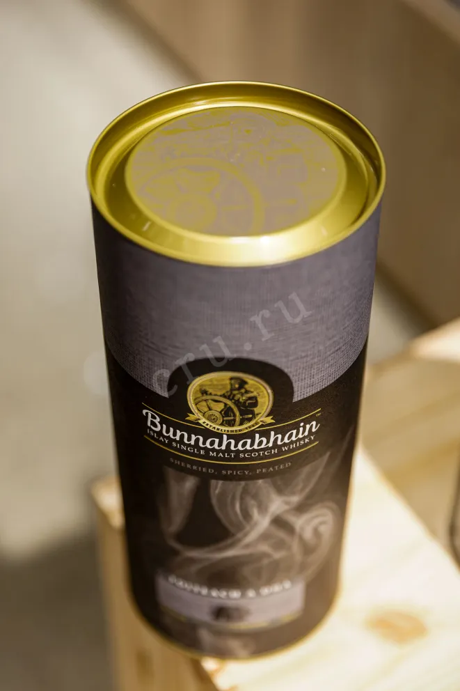 В магазине Крю Профи Bunnahabhain Toiteach A Dha in tube 0.7 л