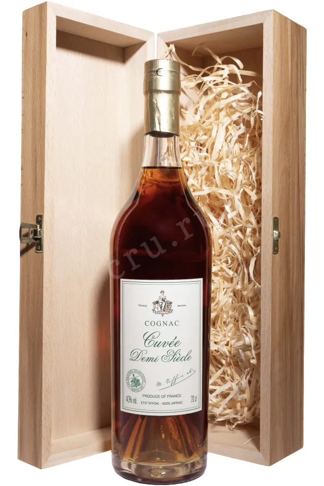 В деревянной коробке Tiffon Cuvee Demy Siecle 50 years 0.7 л