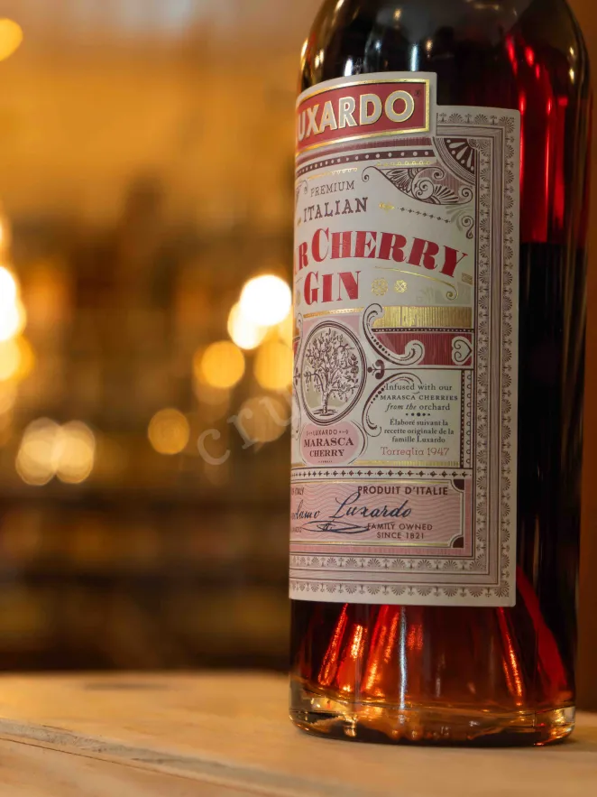 В магазине Крю Профи Luxardo Sour Cherry  0.7 л