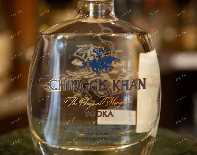 Этикетка Chinggis Khan gift box 0.7 л