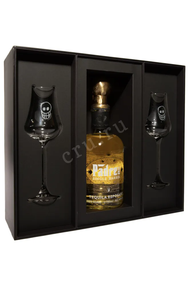 В подарочной коробке Padre Azul Single Barrel Reposado in gift box with 2 glasses 0.7 л