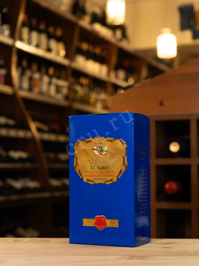 В магазине Крю Профи Valdespino Alfonso El Sabio 0.7 л