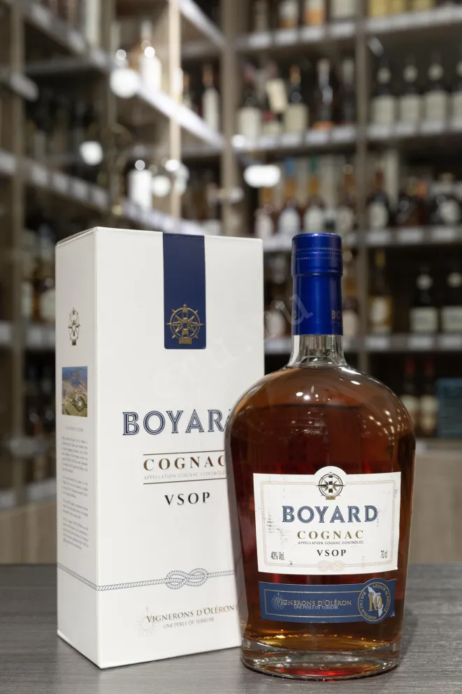 В магазине Крю Профи Boyard VSOP in gidt box 0.7 л