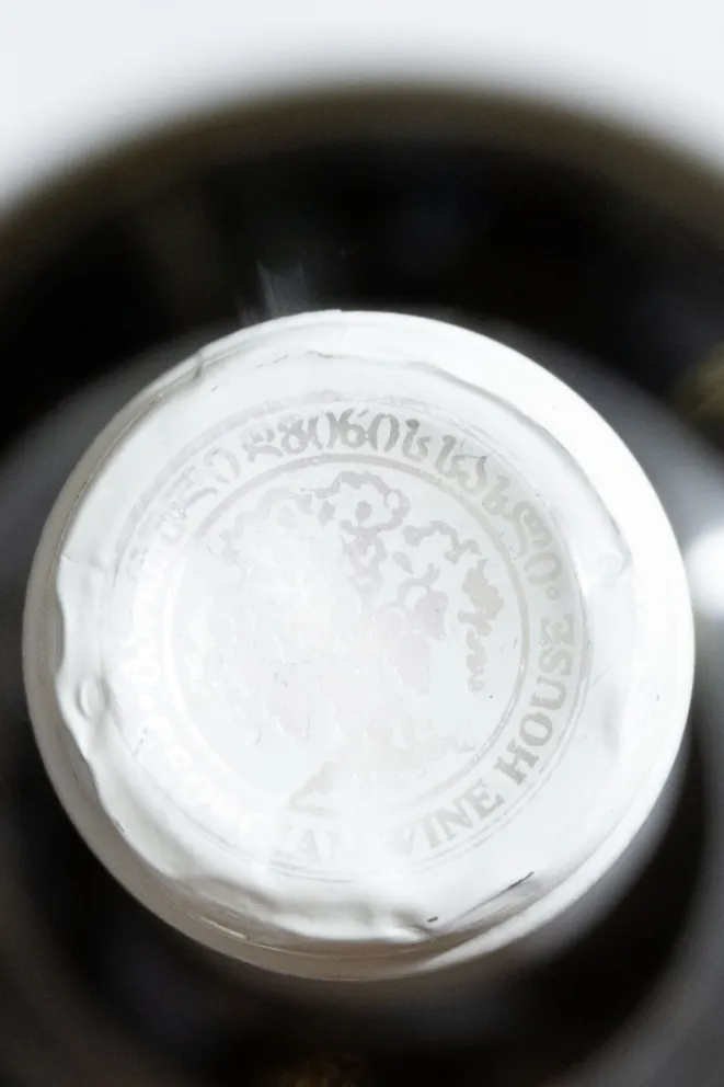 Пробка Mukuzani GWH 2019 0.75 л