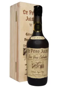 Кальвадос Le Pere Jules Pays d'Auge 40 ans in wooden box   0.7 л