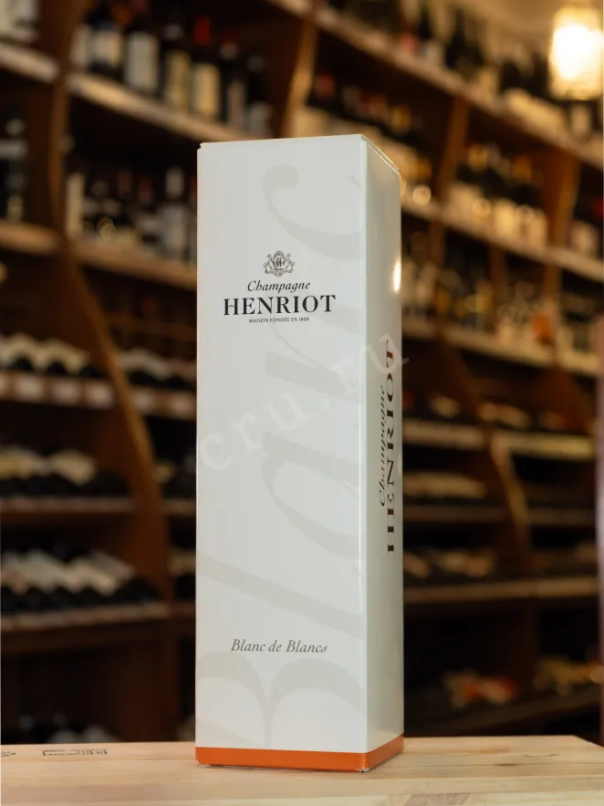 В магазине Крю Профи Henriot Blanc de Blancs with gift box 0.75 л