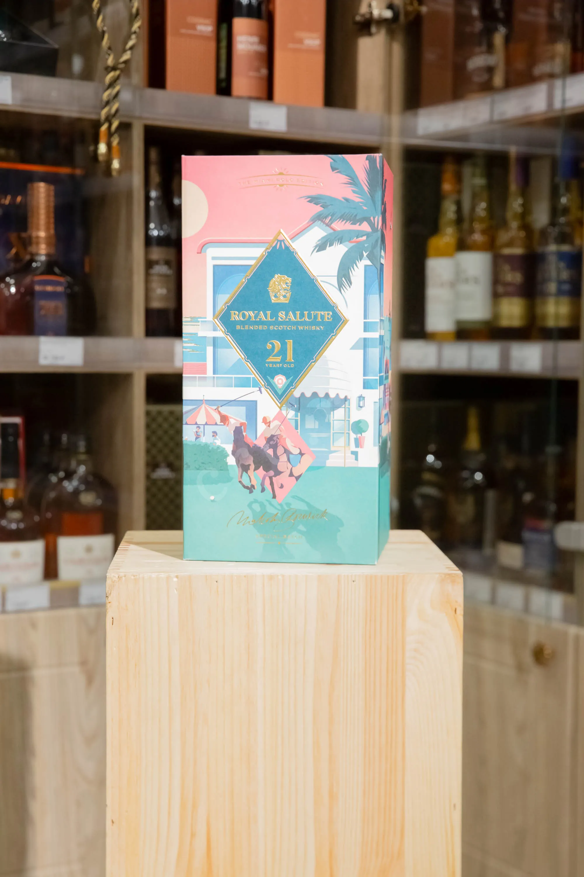 Chivas Regal Royal Salute Miami Polo Edition 21 Years Old 0.7 л