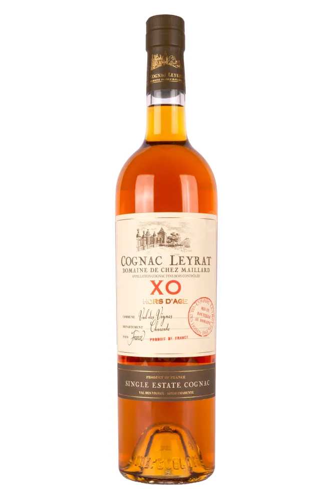 Бутылка Leyrat XO Hors d'Age wooden box 0.7 л