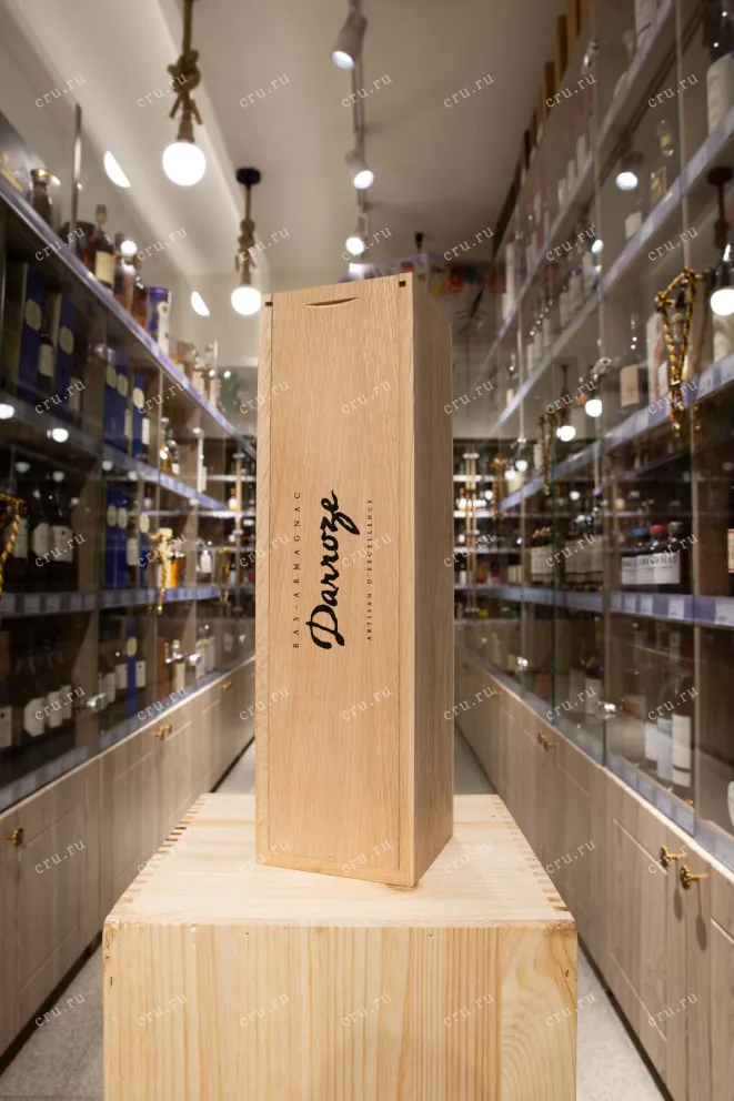 В магазине Крю Профи Darroze wooden box 1978 0.7 л