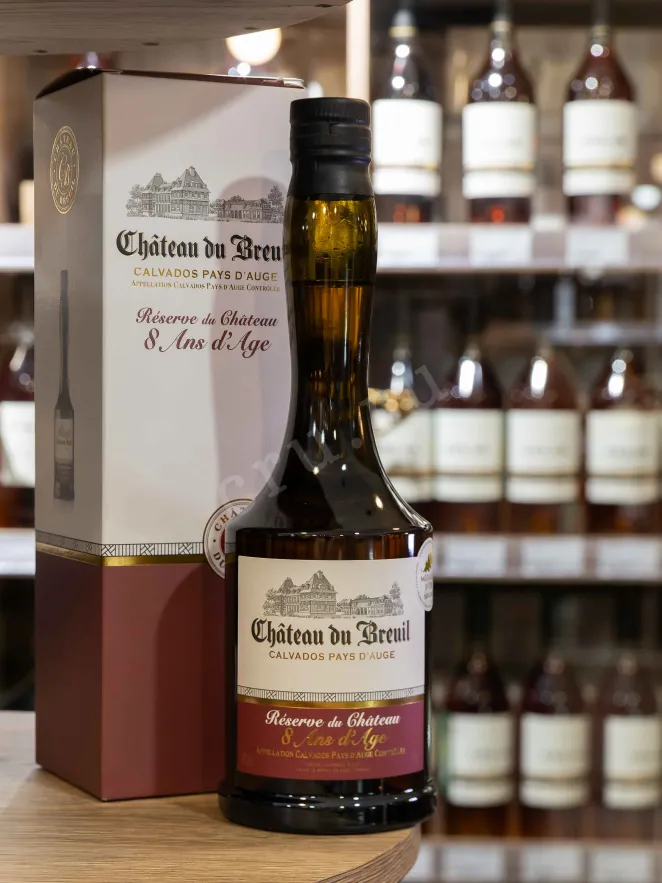 В магазине Крю Профи Chateau du Breuil Reserve 8 ans gift box 0.7 л