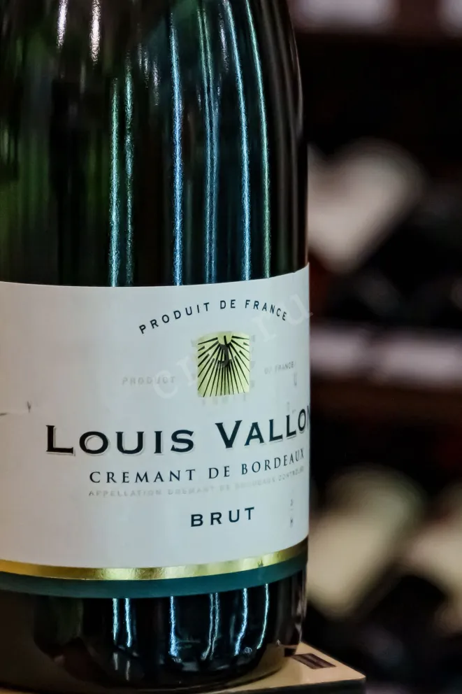 В магазине Крю Профи Louis Vallon Cremant de Bordeaux in gift box 2023 0.75 л