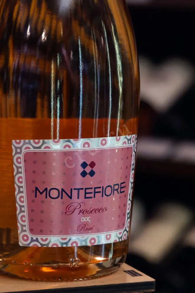 В магазине Крю Профи Montefiore Prosecco Rose DOC 0.75 л