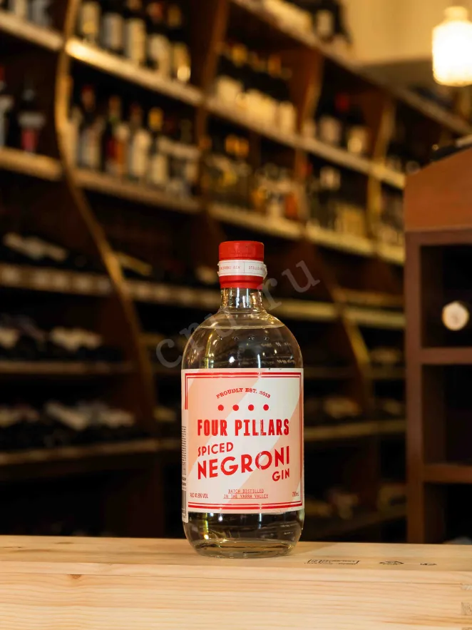 В магазине Крю Профи Four Pillars Spiced Negroni 0.7 л