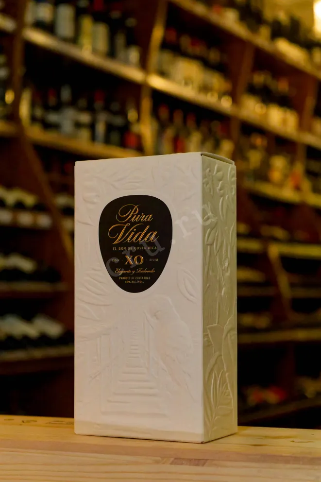 В магазине Крю Профи Pura Vida XO in gift box 0.7 л