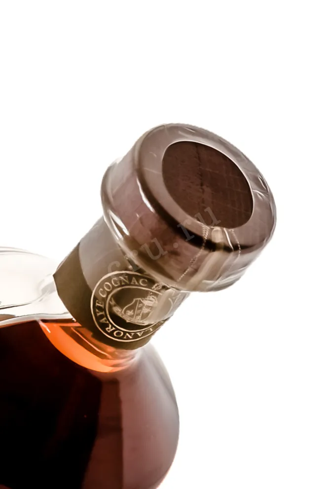 Пробка Коньяк Деньор де Ланорэ ХО 50 лет 54% 0,7л в д/у Франция