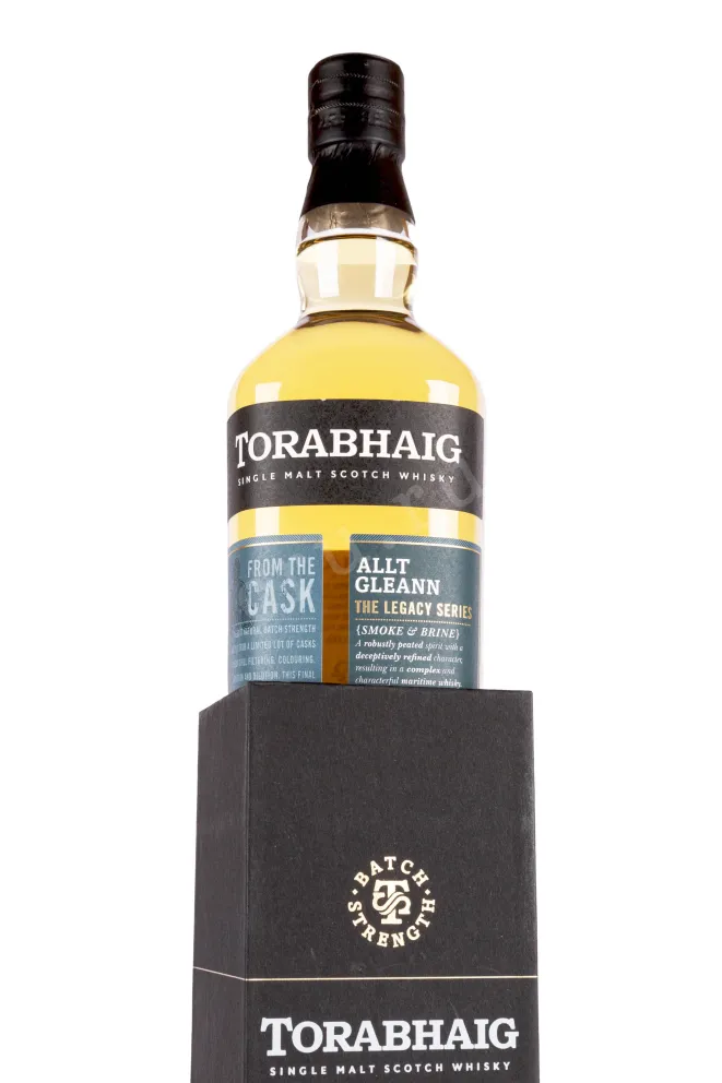 В подарочной коробке Torabhaig Single Malt Scotch Whisky Legacy Series Allt Gleann Batch Strength in gift box 0.7 л