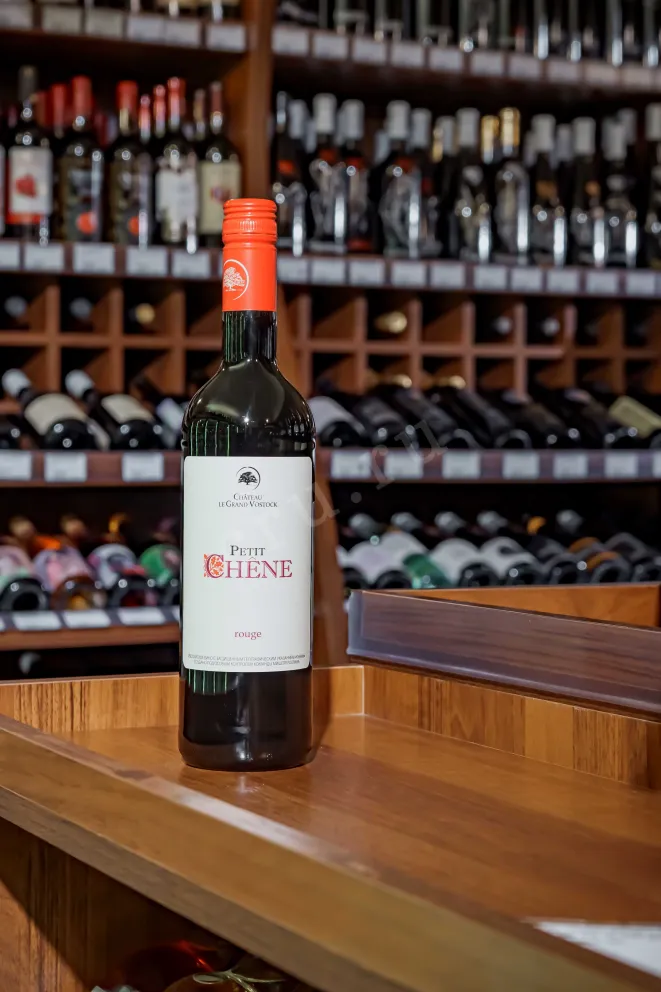 В магазине Крю Профи Chateau le Grand Vostock Petit Chene 2025 0.75 л