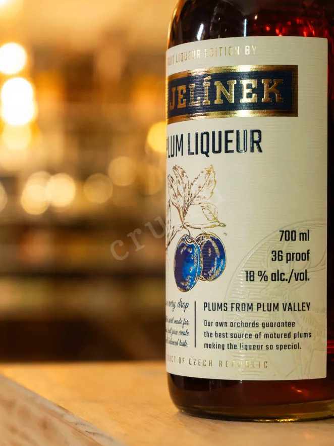 В магазине Крю Профи R. Jelinek Plum 0.7 л