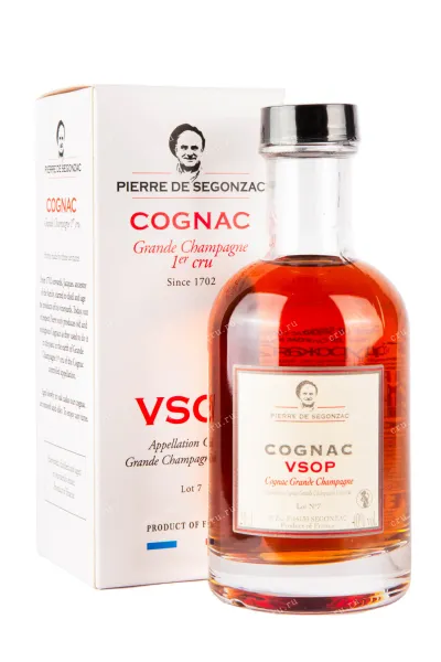 Коньяк Pierre de Segonzac VSOP with gift box  0.2 л