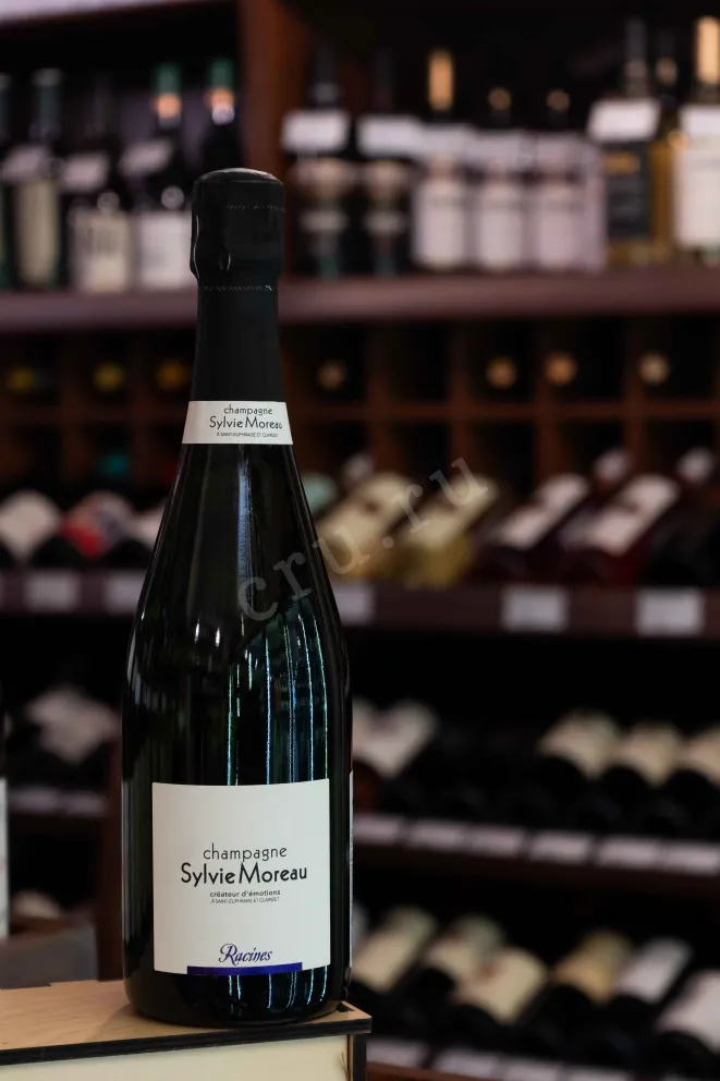 В магазине Крю Профи Sylvie Moreau Racines 2019 0.75 л