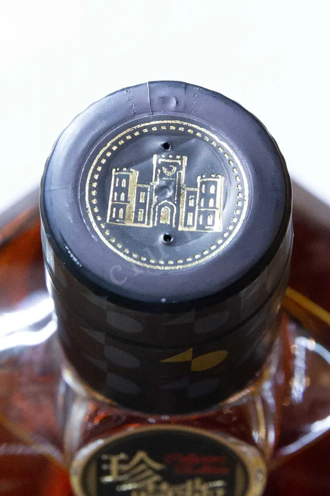 Пробка Changyu Fine Brandy Collectors Edition 5 Stars gift box 0.7 л