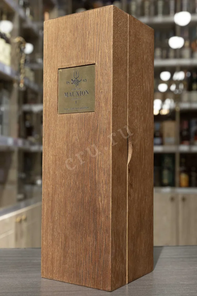 В магазине Крю Профи Mauxion Selection Grand Champagne 1994 0.7 л