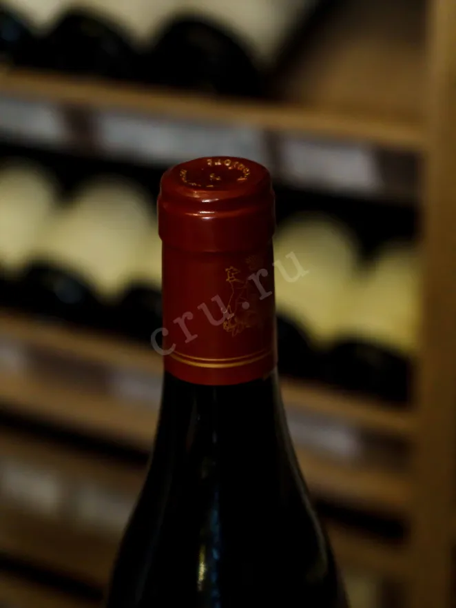 Пробка Chateau de Beaufort Les Cazetiers Gevrey Chambertin 1er Cru AOC 2017 0.75 л