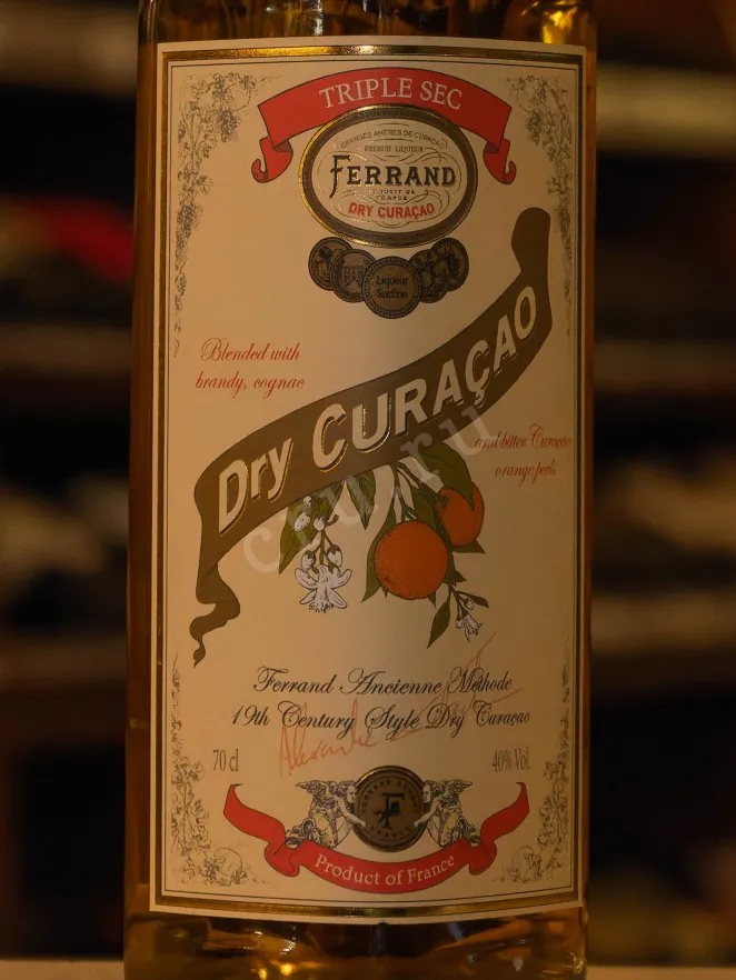 В магазине Крю Профи Pierre Ferrand Curacao Triple Sec 0.7 л